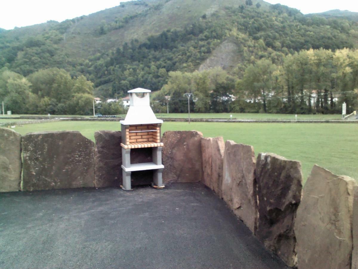 Casa Rural Lakoizketa Legasa Buitenkant foto